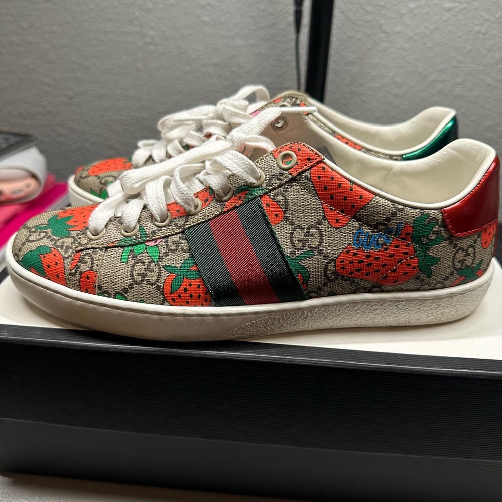 Gucci Ace Strawberry Sneakers